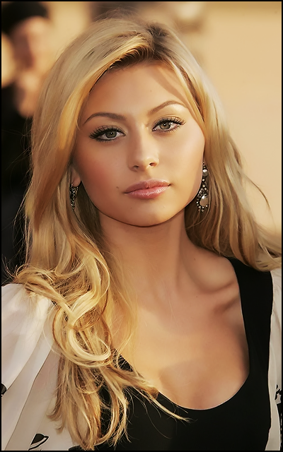 Alyson Michalka