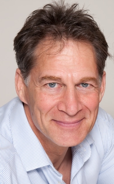 Simon MacCorkindale