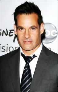 Adrian Pasdar
