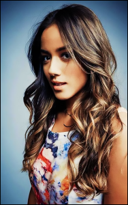 Chloe Bennet