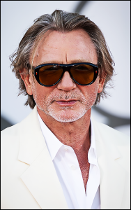 Daniel Craig