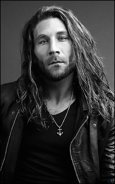 Zach McGowan